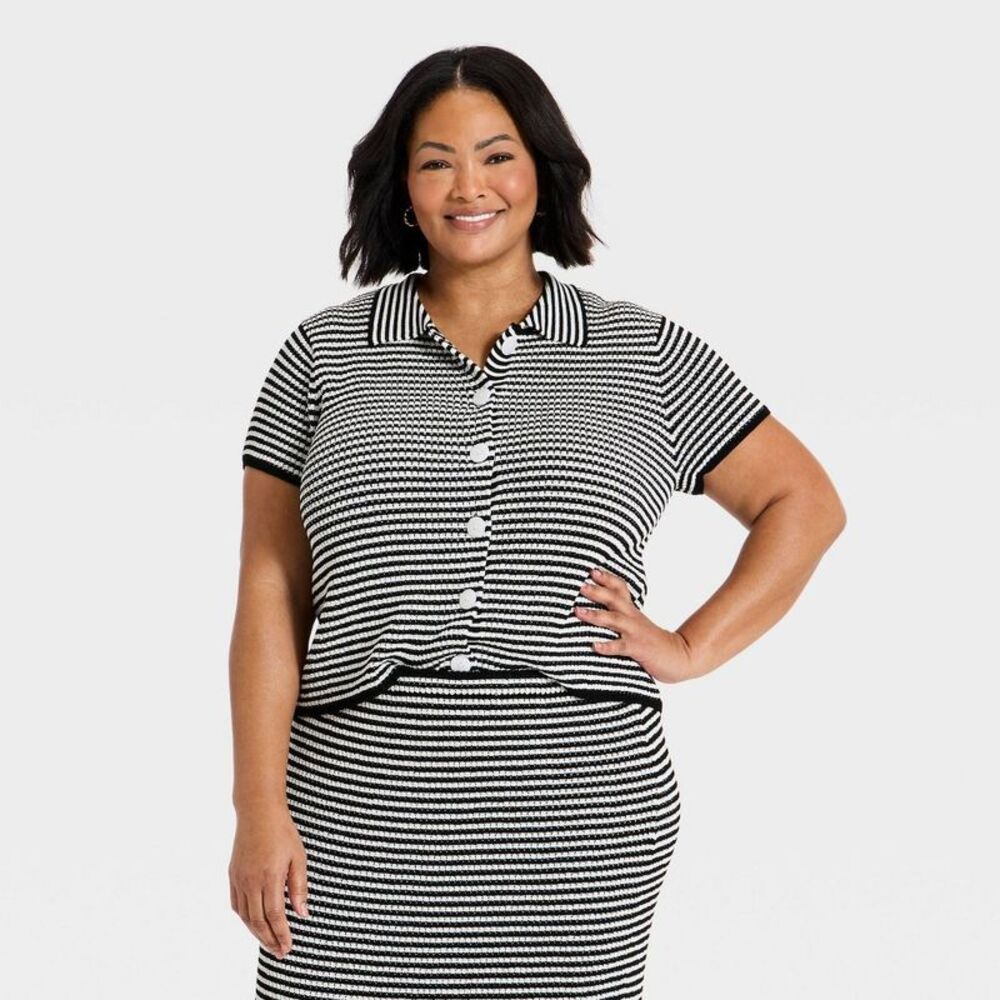 Women's Button-Up Collar Short Sleeve Sweater Top -  Black/Cream Striped 1X